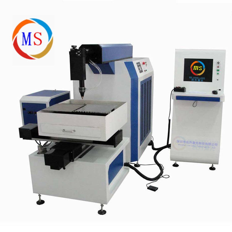 如今的廚具發(fā)展離不開(kāi)激光切割機(jī)